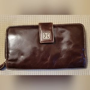 Beautiful brown leather Giani Bernini wallet